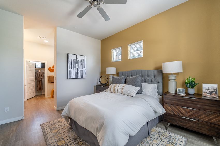 Avilla Eastlake Apartments, 12230 Washington Center Pkwy, Thornton, CO